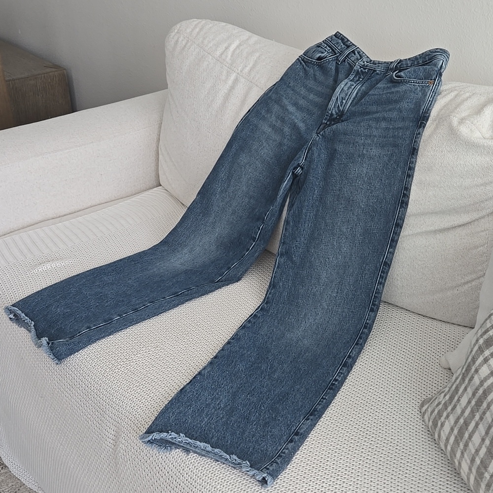 Massimo Dutti Straight Jeans Size 4
